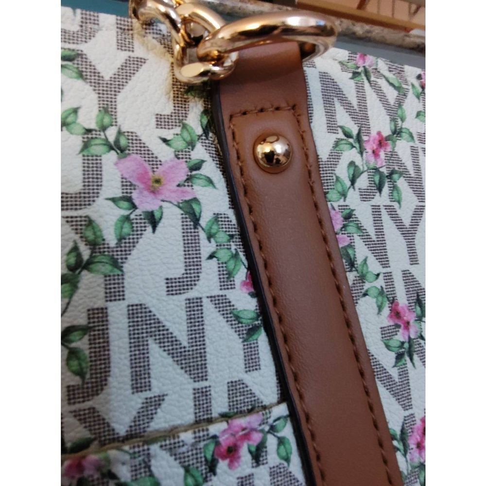 JONES NEW YORK SIGNATURE VINE FLORAL IVORY LISA SATCHEL - Picture 12 of 12